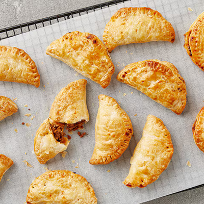 Woolworths Spaghetti Bolognese Hand Pies
